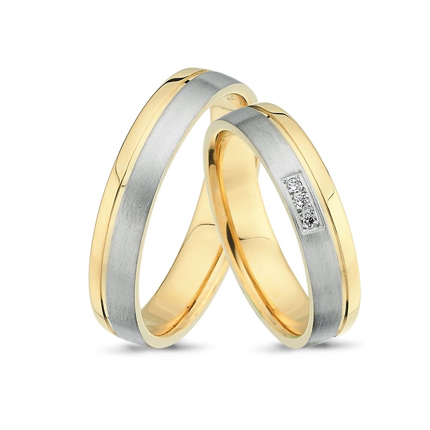 Ringe aus 14 Karat Gold und Weißgold. Zwei farbige Ringe mit 3x0,01 ct. Brillanten